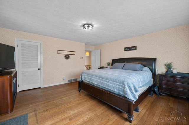 8135 Creek Woods Place, Deerfield Twp., OH 45039