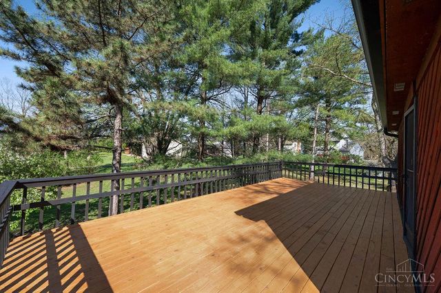 8135 Creek Woods Place, Deerfield Twp., OH 45039