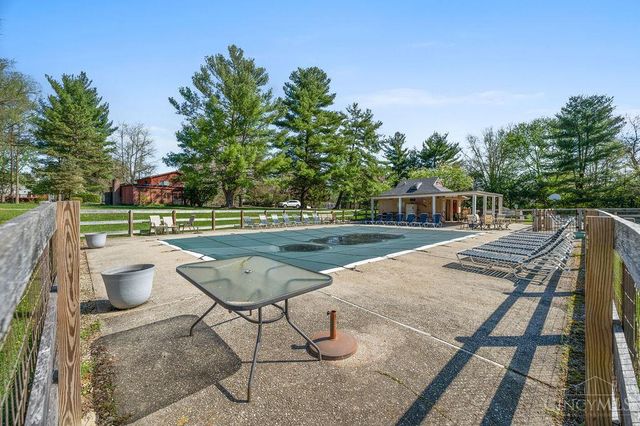 8135 Creek Woods Place, Deerfield Twp., OH 45039