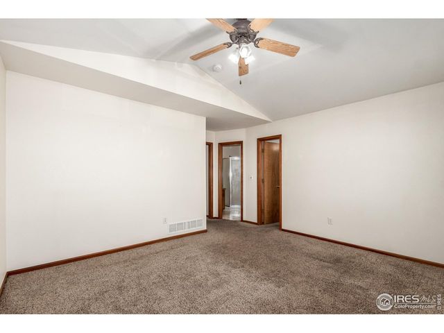 1004 Winona Cir, Loveland, CO 80537