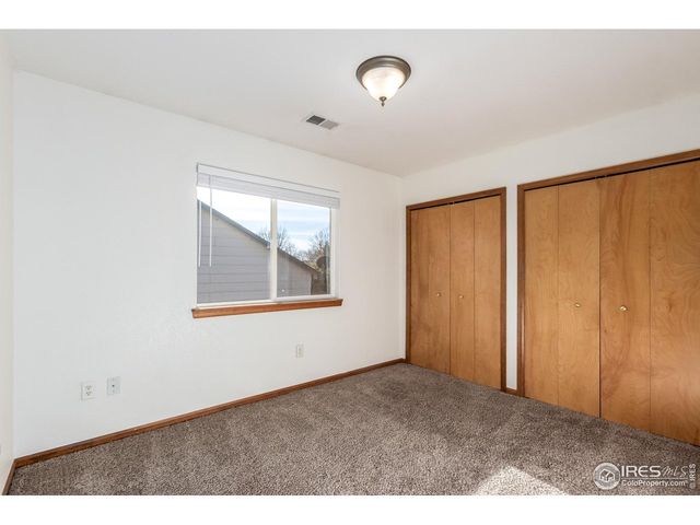 1004 Winona Cir, Loveland, CO 80537