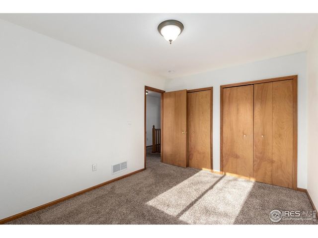 1004 Winona Cir, Loveland, CO 80537