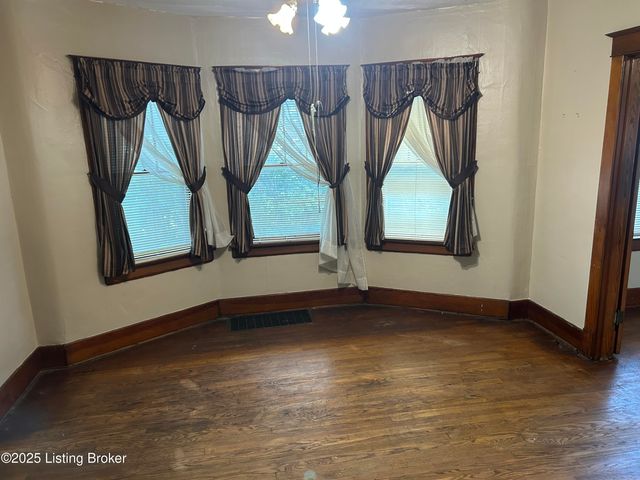 9119 Preston Hwy, Louisville, KY 40219