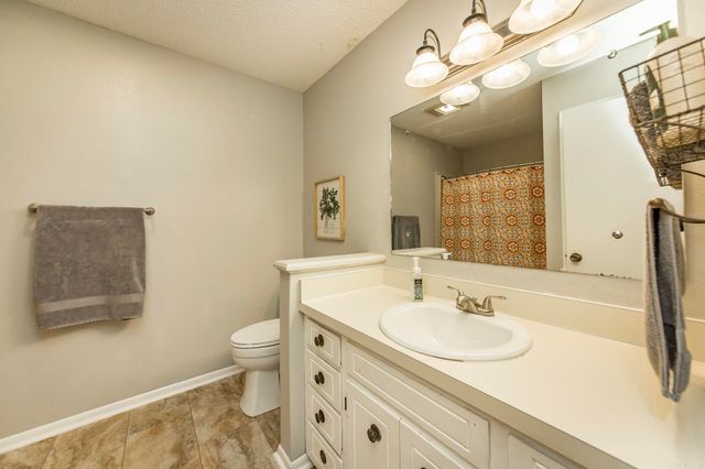 13 Jenny Lynn, Searcy, AR 72143