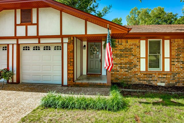 13 Jenny Lynn, Searcy, AR 72143