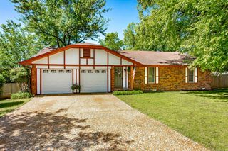 13 Jenny Lynn, Searcy, AR 72143