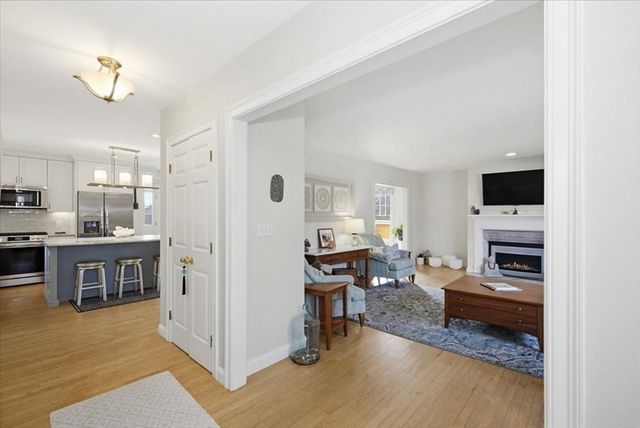 35 Lancaster County Rd 7A, Harvard, MA 01451