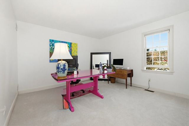 35 Lancaster County Rd 7A, Harvard, MA 01451