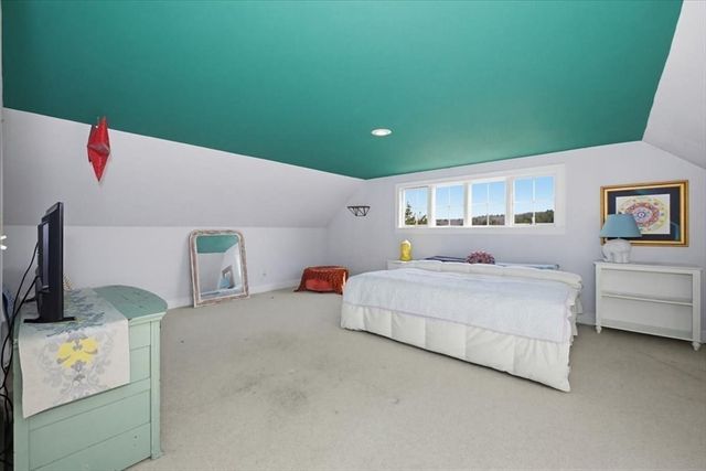 35 Lancaster County Rd 7A, Harvard, MA 01451