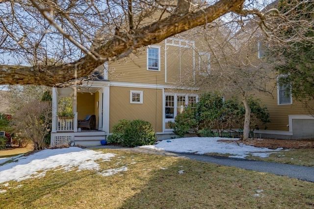 35 Lancaster County Rd 7A, Harvard, MA 01451