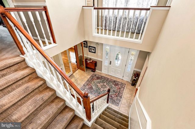 105 DEERFIELD AVE, Marlton, NJ 08053