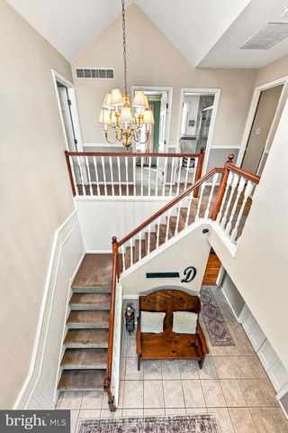 105 DEERFIELD AVE, Marlton, NJ 08053