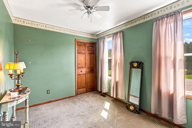 105 DEERFIELD AVE, Marlton, NJ 08053
