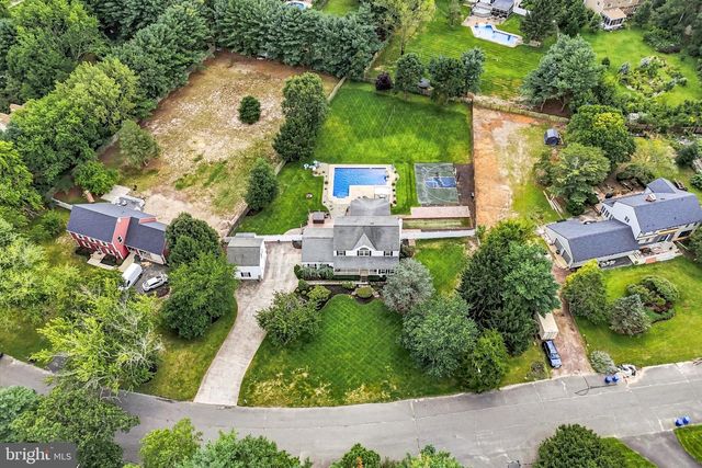 105 DEERFIELD AVE, Marlton, NJ 08053