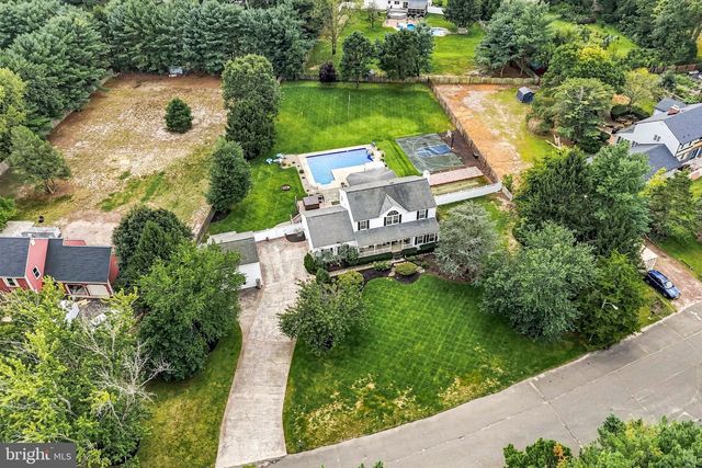 105 DEERFIELD AVE, Marlton, NJ 08053
