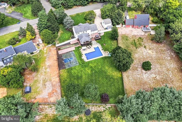 105 DEERFIELD AVE, Marlton, NJ 08053