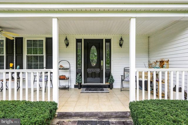 105 DEERFIELD AVE, Marlton, NJ 08053