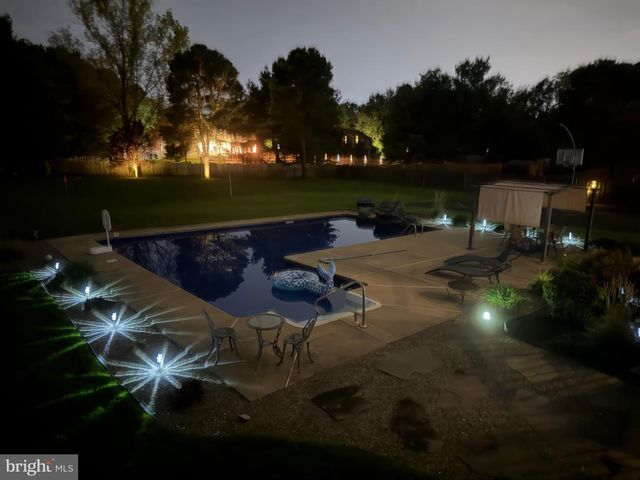 105 DEERFIELD AVE, Marlton, NJ 08053