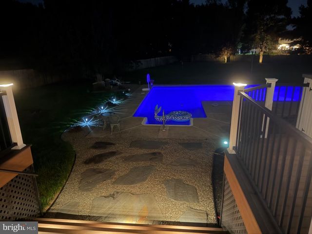 105 DEERFIELD AVE, Marlton, NJ 08053