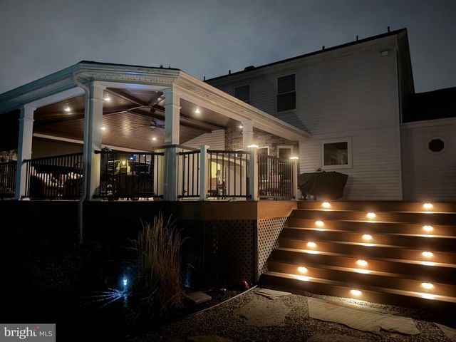 105 DEERFIELD AVE, Marlton, NJ 08053