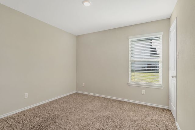 4000 Huntington Drive, Denton, TX 76209