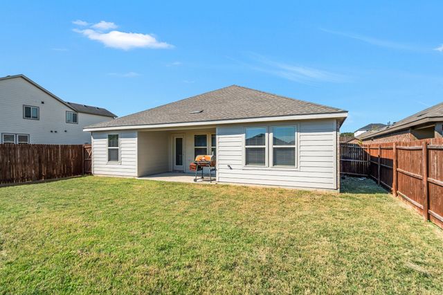 4000 Huntington Drive, Denton, TX 76209