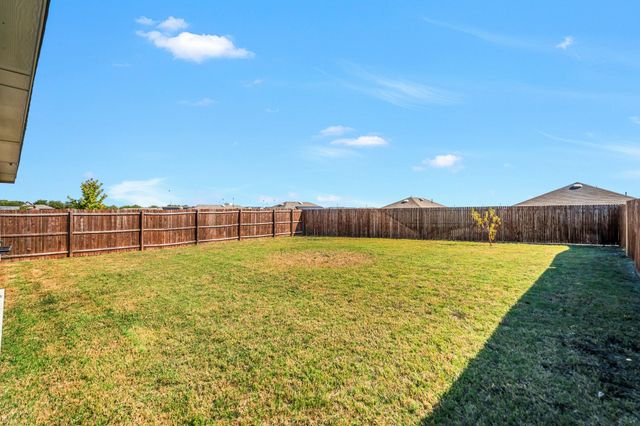 4000 Huntington Drive, Denton, TX 76209