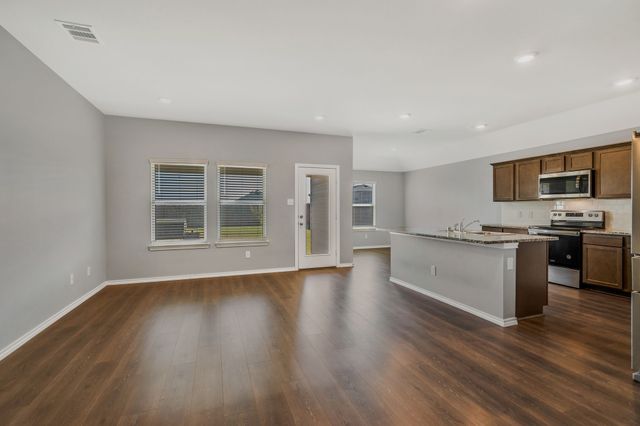 4000 Huntington Drive, Denton, TX 76209