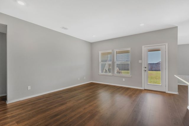 4000 Huntington Drive, Denton, TX 76209