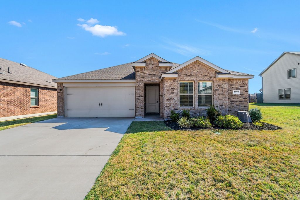 4000 Huntington Drive, Denton, TX 76209