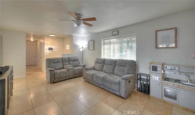 10525 Balsa, Apple Valley, CA 92308