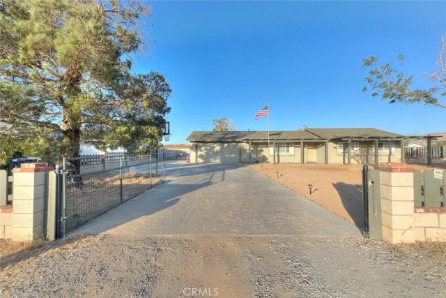 10525 Balsa, Apple Valley, CA 92308