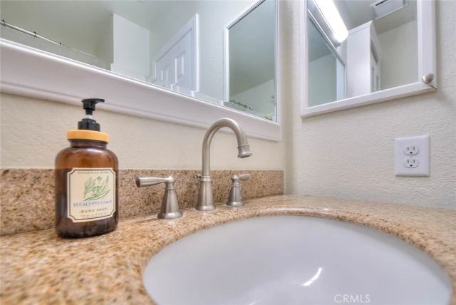10525 Balsa, Apple Valley, CA 92308