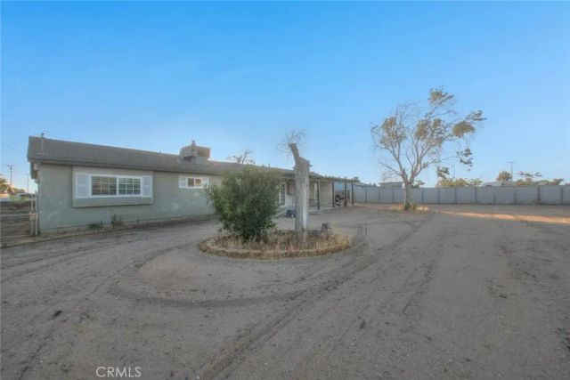 10525 Balsa, Apple Valley, CA 92308