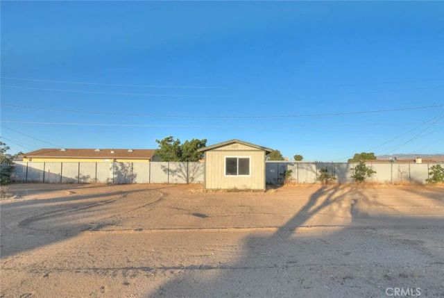 10525 Balsa, Apple Valley, CA 92308