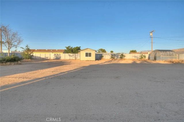 10525 Balsa, Apple Valley, CA 92308