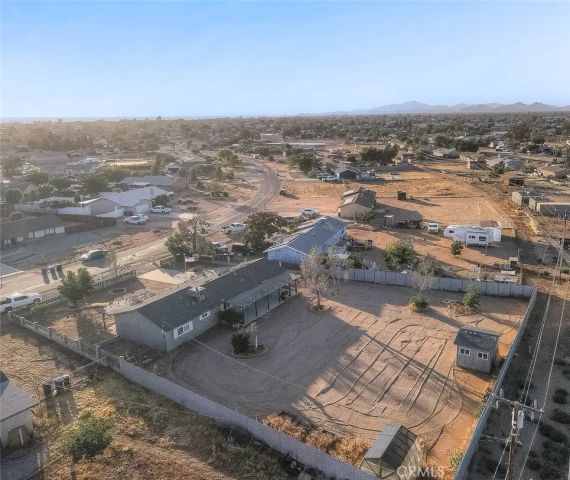 10525 Balsa, Apple Valley, CA 92308