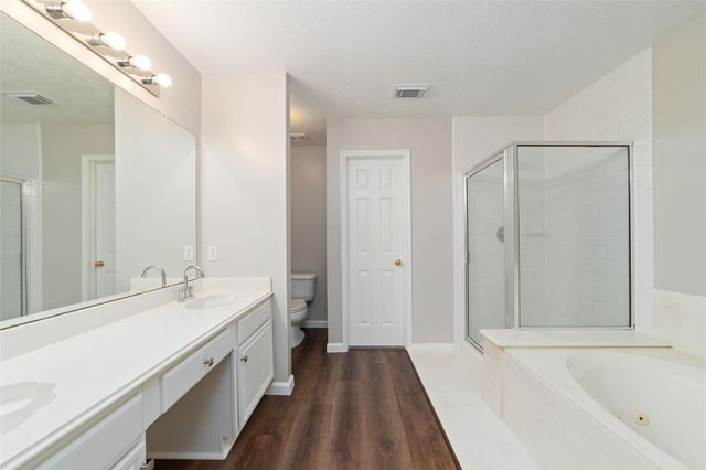 14431 Parkesgate Drive, Houston, TX 77083