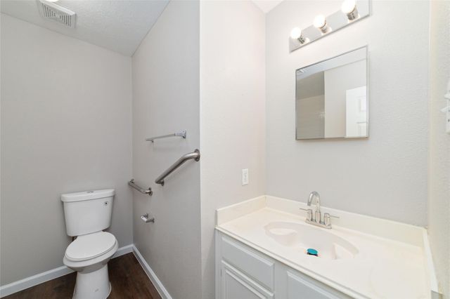 14431 Parkesgate Drive, Houston, TX 77083