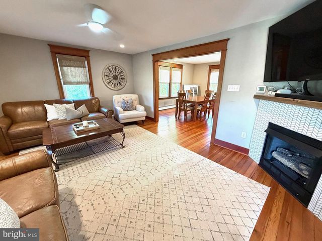 2939 N OLD BETHLEHEM PIKE, Quakertown, PA 18951