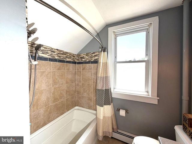 2939 N OLD BETHLEHEM PIKE, Quakertown, PA 18951