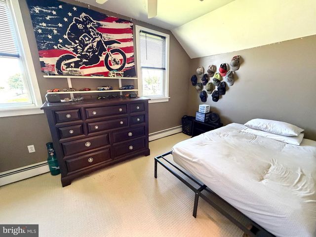 2939 N OLD BETHLEHEM PIKE, Quakertown, PA 18951
