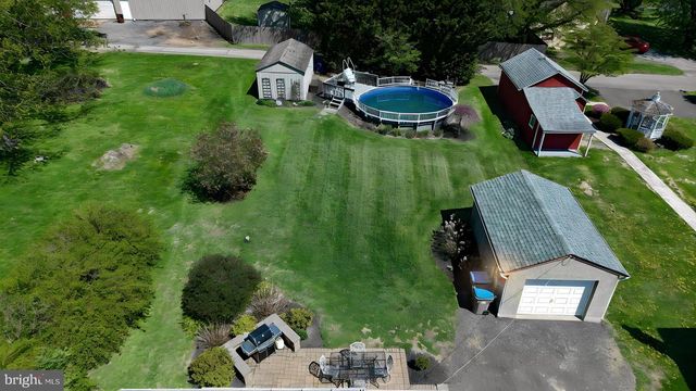 2939 N OLD BETHLEHEM PIKE, Quakertown, PA 18951
