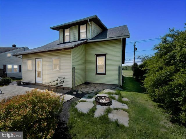 2939 N OLD BETHLEHEM PIKE, Quakertown, PA 18951