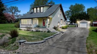 2939 N OLD BETHLEHEM PIKE, Quakertown, PA 18951