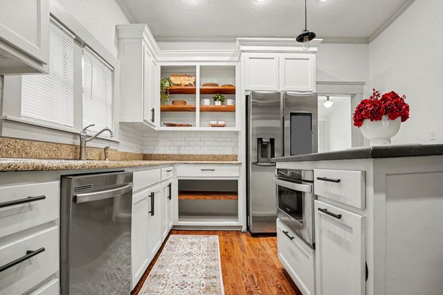 300 E University Avenue, Waxahachie, TX 75165