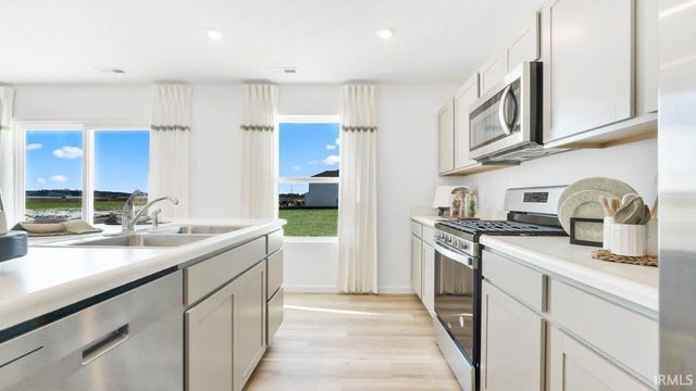 958 Miller Woods Way, New Haven, IN 46774