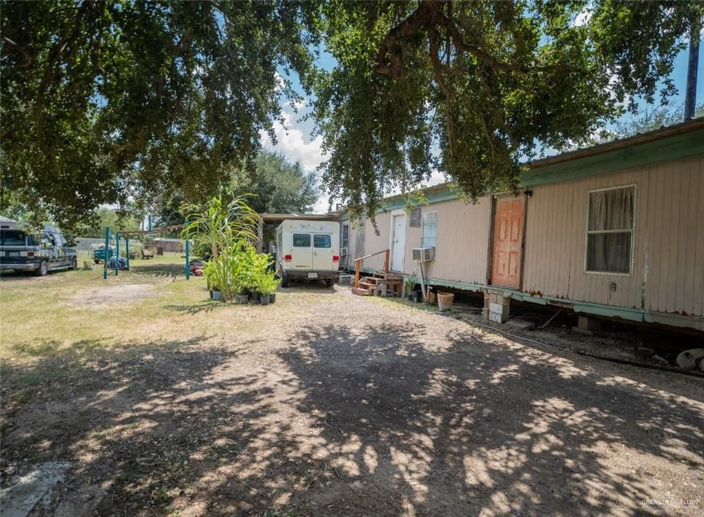 3116 E Mile 19 N Road, Edinburg, TX 78542