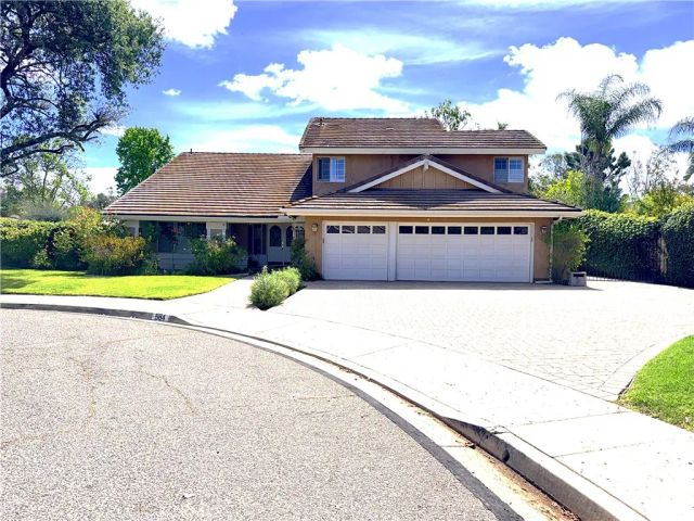 984 Oakmont Court, Simi Valley, CA 93065