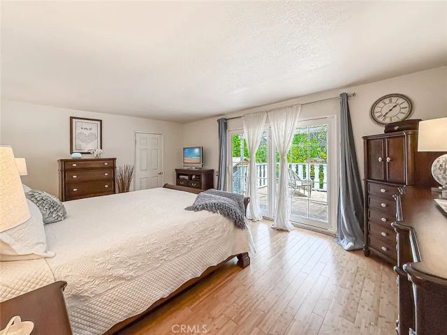 984 Oakmont Court, Simi Valley, CA 93065